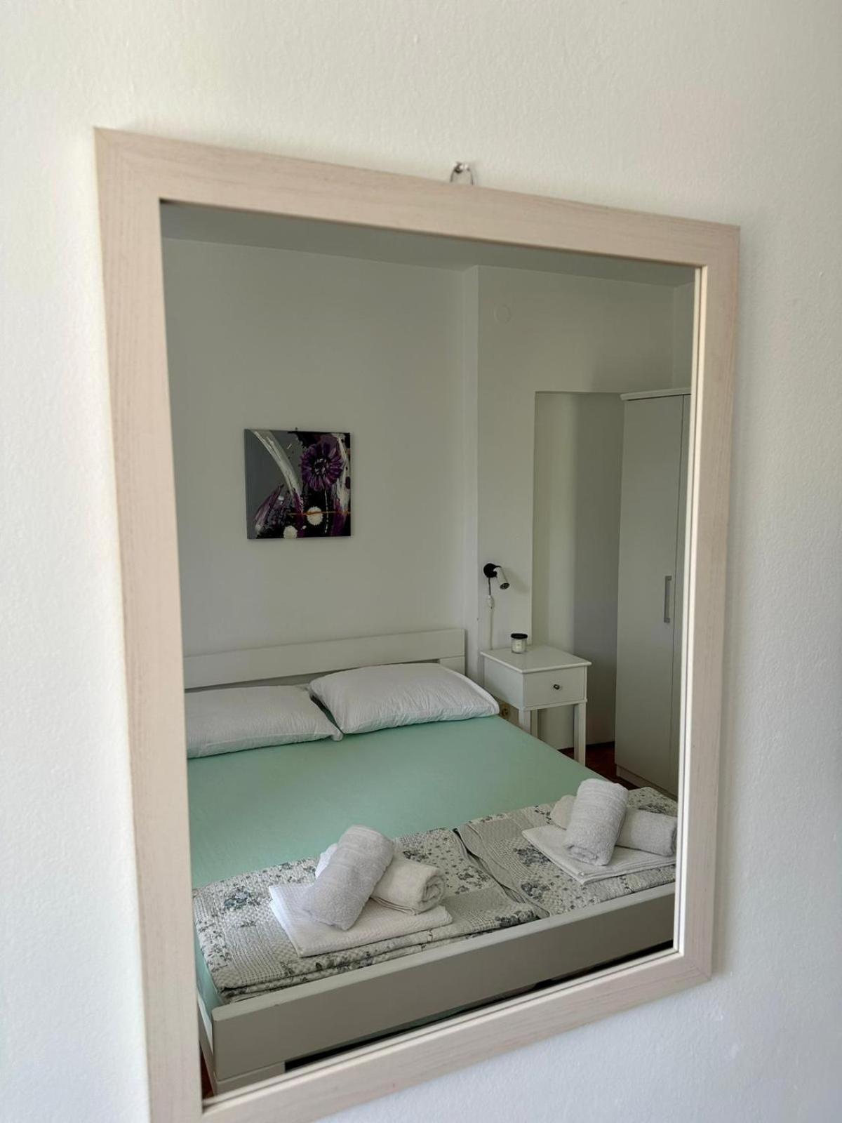 Delfin Apartments Задар Экстерьер фото